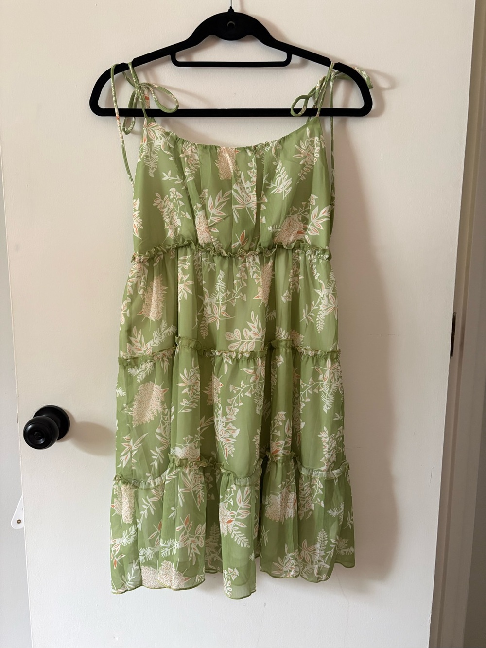 Green Floral Tiered Sundress with Tie Straps Size Small